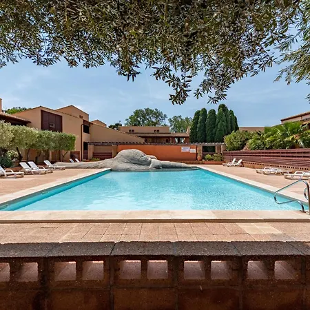 Du Golf By Interhome * Saint-Cyprien (Pyrenees-Orientales)